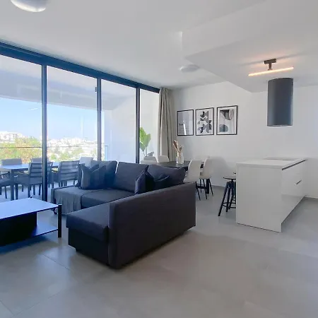 Apartment Phaedrus Living White Hills Panoramic View Aglantzia