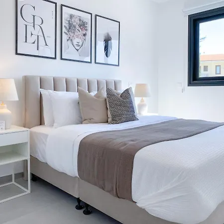 Phaedrus Living White Hills Panoramic View *