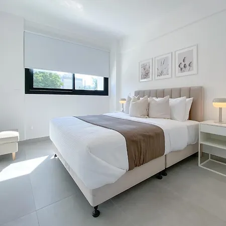Phaedrus Living White Hills Panoramic View Daire