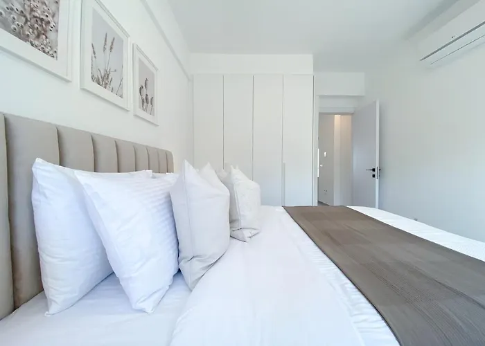 Apartment Phaedrus Living White Hills Panoramic View Aglantzia